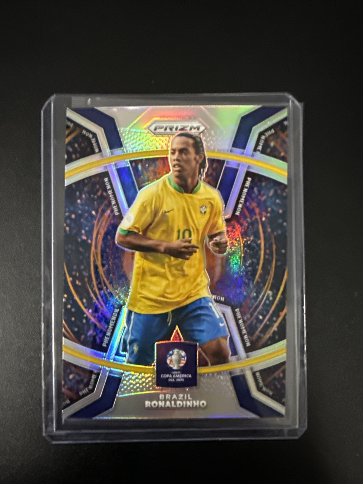 Ronaldinho 2024 Panini Prizm Conmebol Copa America Phenomenon Silver Prizm 💎