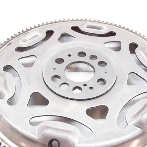 BMW 2 Coupe F22, F87 Flywheel 11227585146 7585146 NEW - Picture 7 of 9