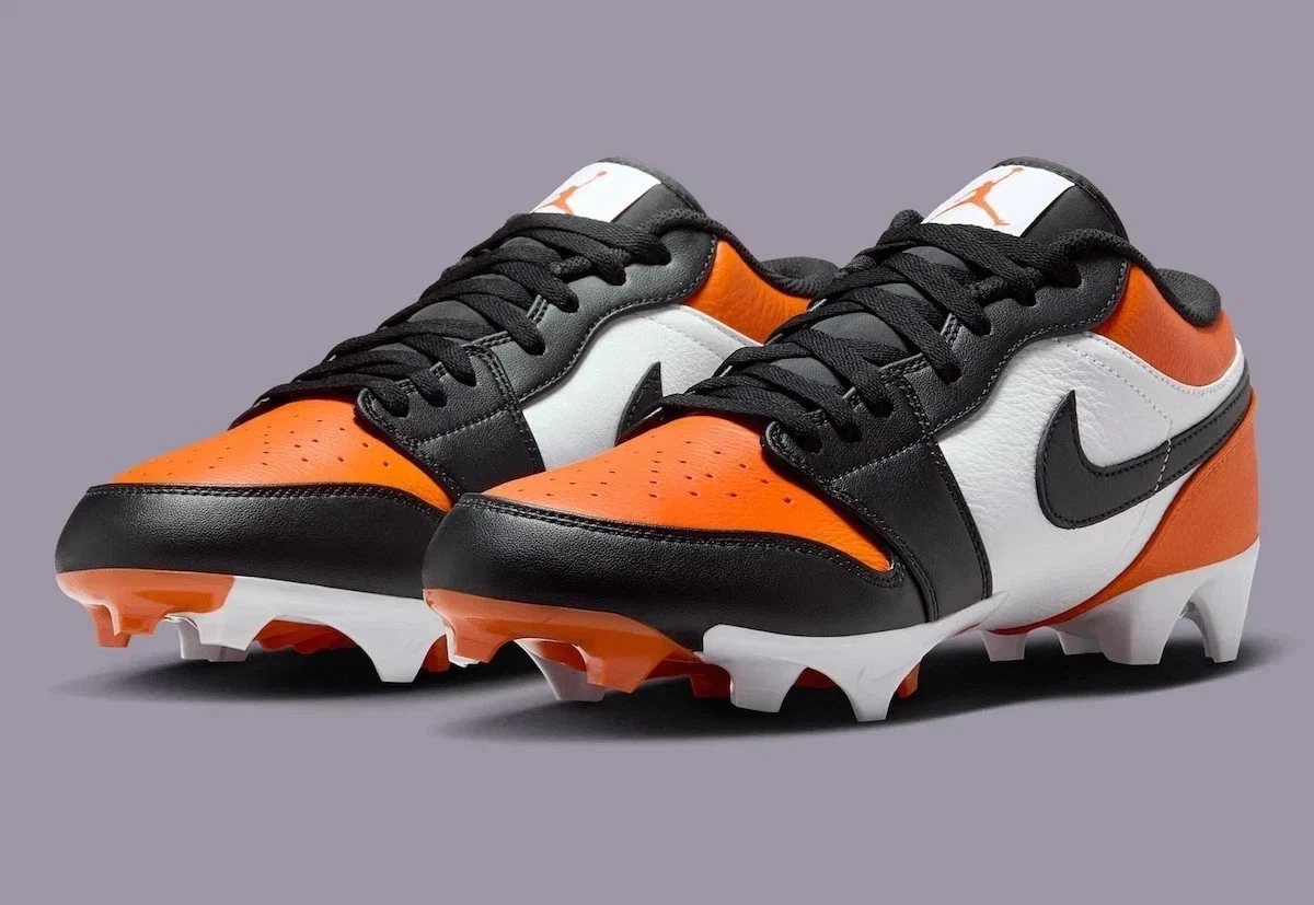 Las mejores ofertas en Jordan 1 TD Cleat Low Black | eBay