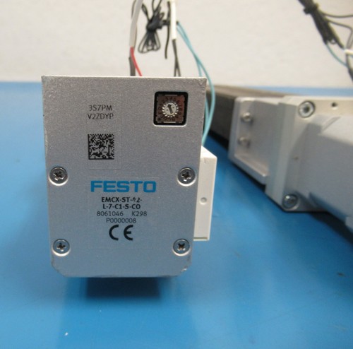 Motor paso a paso Festo EMCX-ST-42-L-C1-S-C0 y deslizamiento EGSK-33-100-6P (cantidad-2) - Imagen 10 de 12