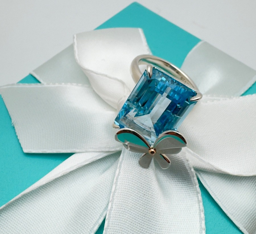 Tiffany &Co. RTT Blue Topaz Love Bugs Butterfly Ring size 7 Sterl