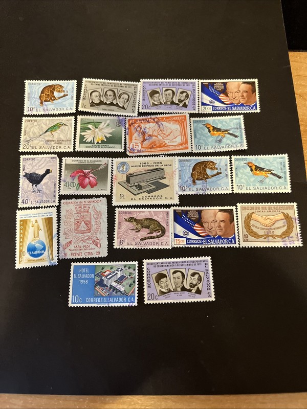 20 El Salvador Used Stamps- Lot A-83967