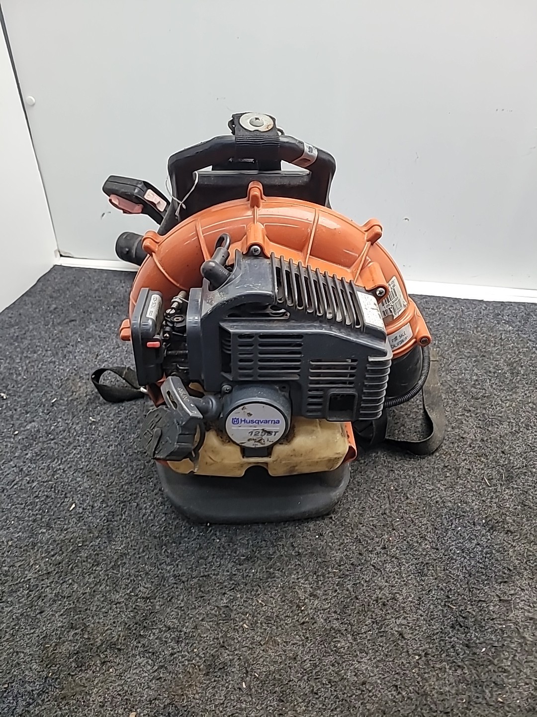 Husqvarna 125BT Backpack Blower (Good Compression)