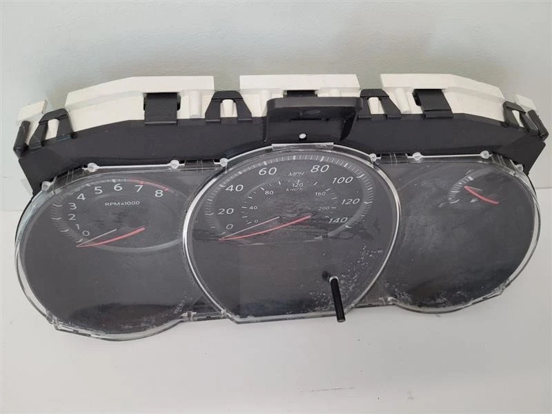 Grupo velocímetro 10-11 Nissan Versa MPH con CVT ID 24810ZW83D Foto 2 de 4