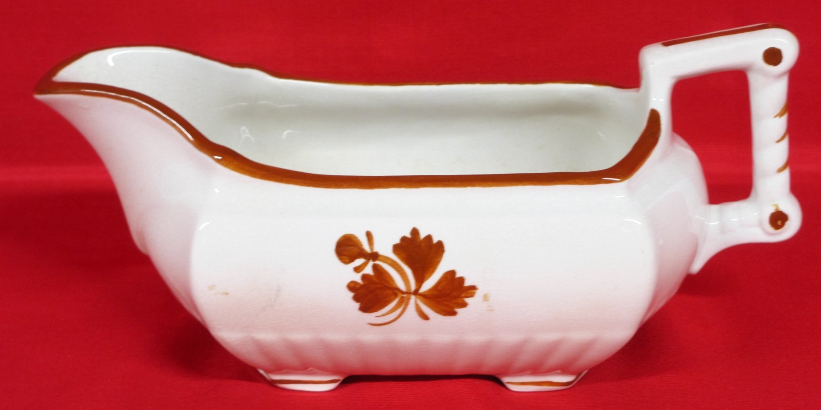 Antique W.H. Grindley Favorite Shape Tea Leaf Ironstone Gravy Boat, Ca 1880s