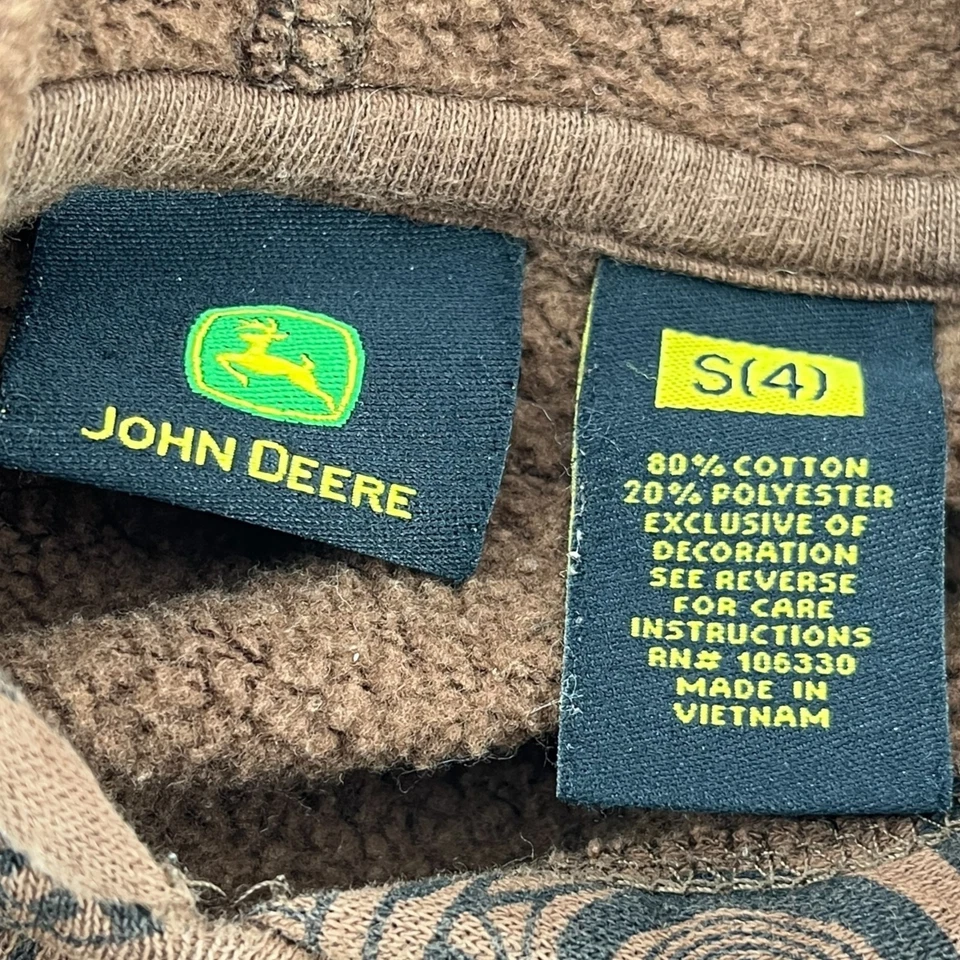 John Deere Youth Hoodie Size Small (4) Brown All Over Tractor Print - Image 3 of 4