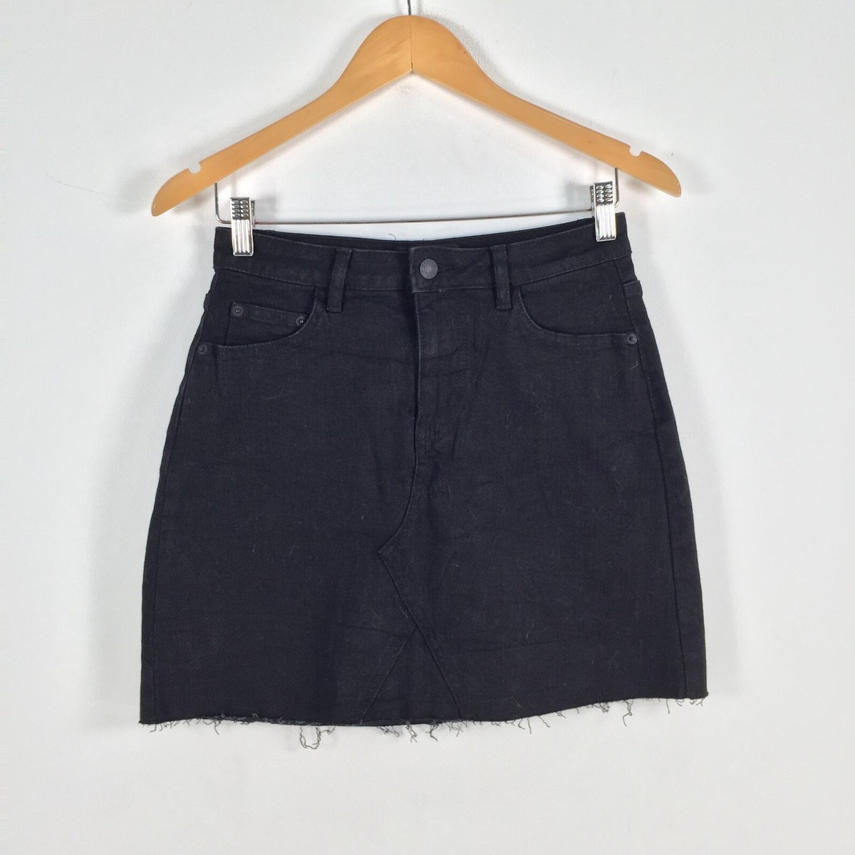 Dotti womens skirt size black denim A-line mini solid cotton zip