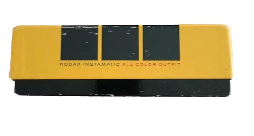 Vintage Kodak Instamatic 314 Camera Color Outfit Original Box Plus Flashbulbs - Picture 3 of 12