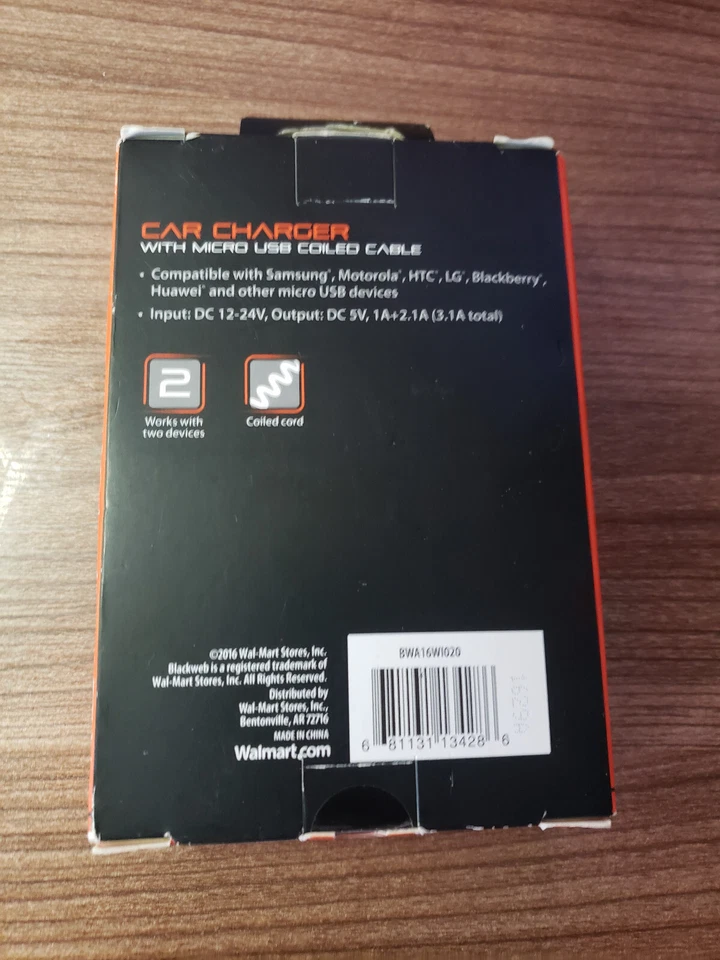 Cargador de Coche Blackweb con Cable Micro-USB Enrollado, 3.1 Amperios, Blanco, 3 Pies (¡Nuevo!!) Foto 2 de 2