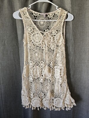 blu pepper crochet dress Mini Cover Up Size Small Ivory Size:10 ½