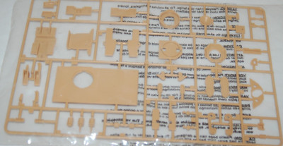 1/35 PARTS SPRUE C FROM ESCI LAV-25 TUA IN SEALED BAG LAUNCHER & HULL PARTS