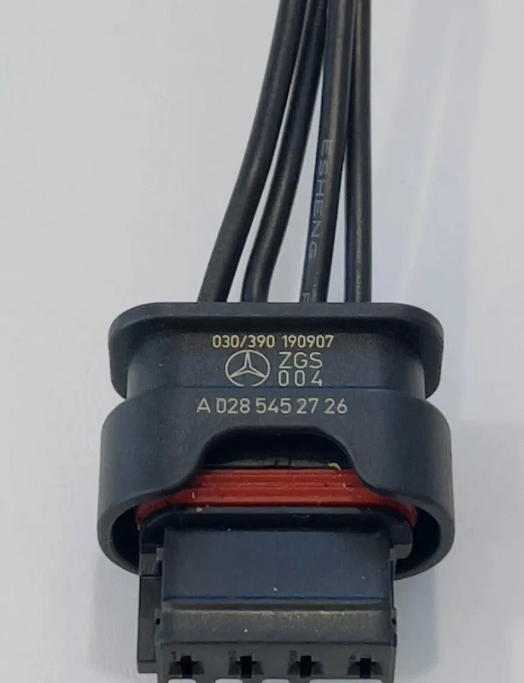 68452775AB ACTIVE RADIATOR SHUTTER CONNECTOR FOR 2019-2022 RAM 2500 3500 - Image 2 of 3