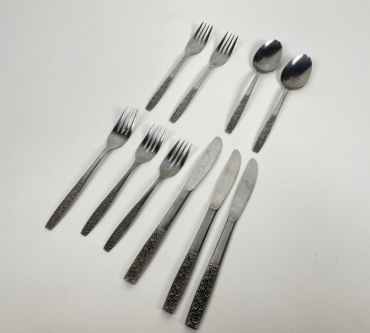 Rogers FRAGRANT ROSE 10 Pc Set Knives Forks Spoons Stainless