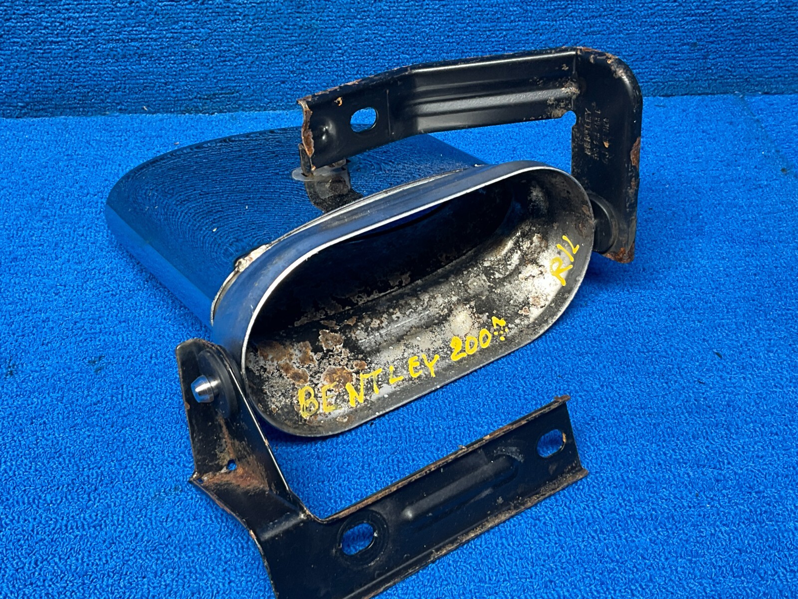 2006-2010 BENTLEY CONTINENTAL GTC REAR LEFT SIDE EXHAUST MUFFLER TIP PIPE OEM