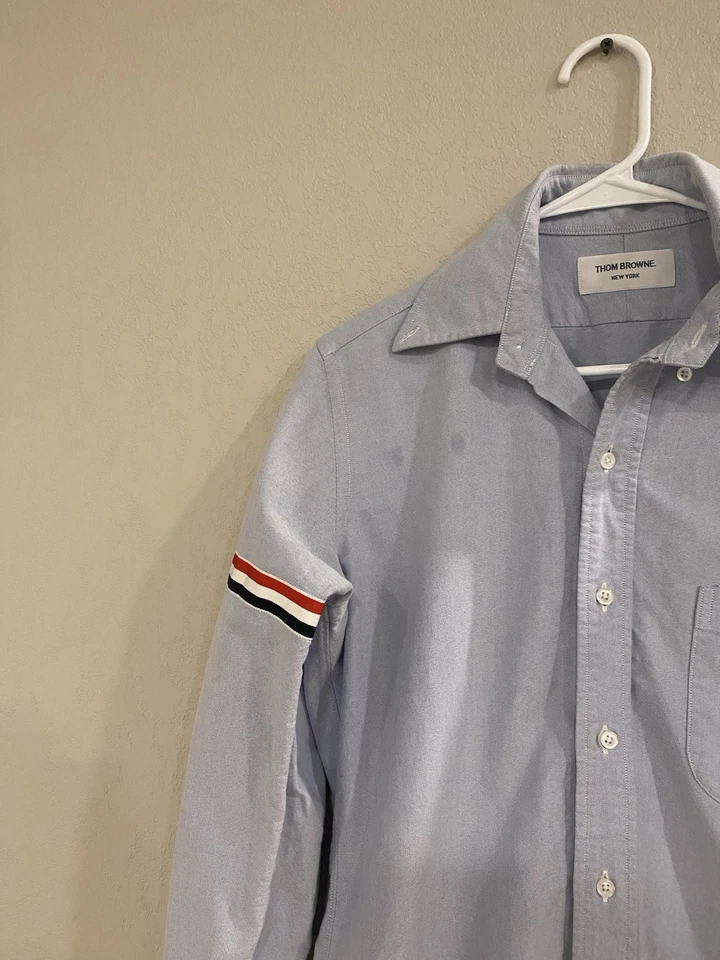 Camisa con botones Thom Browne para mujer pequeña azul cuello de algodón manga larga Foto 2 de 2