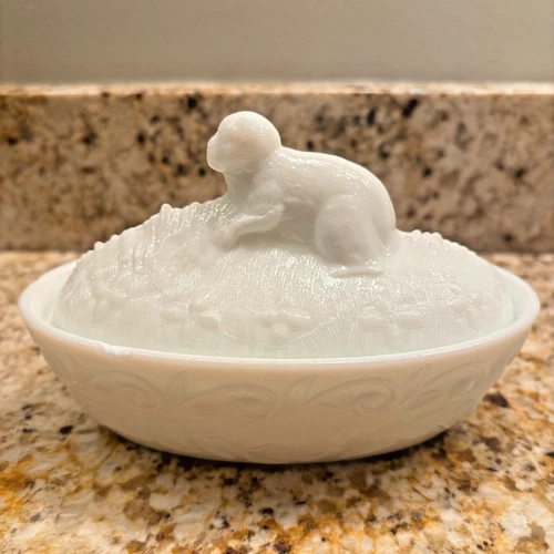 New ListingAntique Milk Glass Monkey Covered Dish Flaccus Figural Lid Trinket Candy Bowl