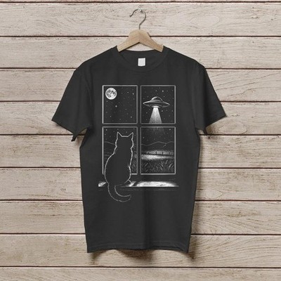 Vintage UFO Cat Shirt Funny Cat Abduction T-Shirt Cute Meme Kitty Tee