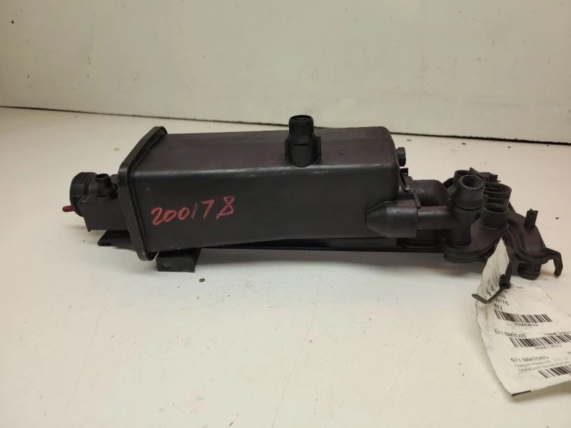 BMW 330CI 2003 depósito de refrigerante Foto 3 de 4