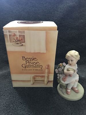 Bessie Pease Gutmann Porcelain Figurine H1886 *￼￼LITTLE MISS MUFFETT* with Box