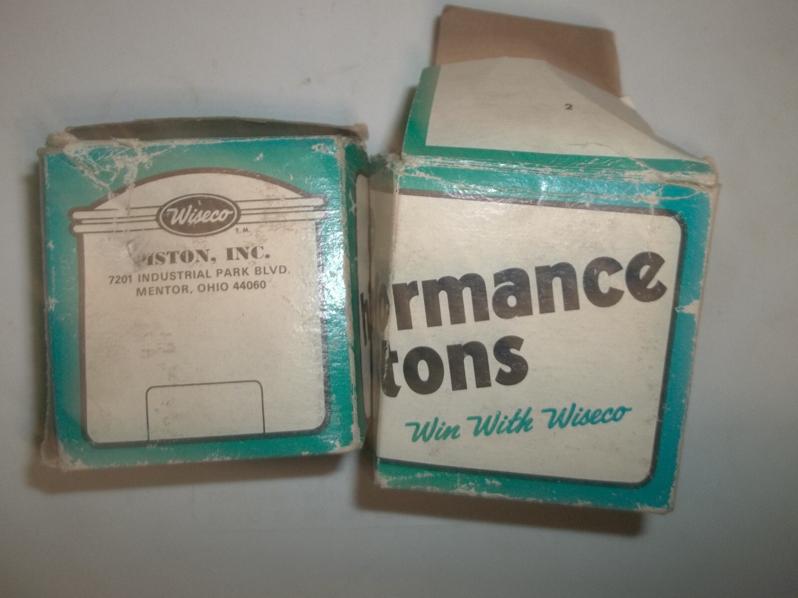 NOS Lot of 2 Wiseco 2100P2 Piston & Rings for Kohler 340