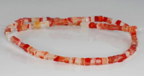 PIETRA PREZIOSA AGATA 4 MM CUBO QUADRATO PERLINE SFUSE 14" - Foto 4 di 4