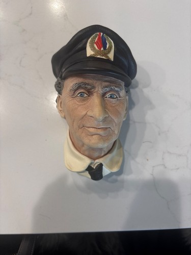 BOSSONS CHALKWARE HEAD Plaque "Sea Captain" Congleton England Vintage 1972