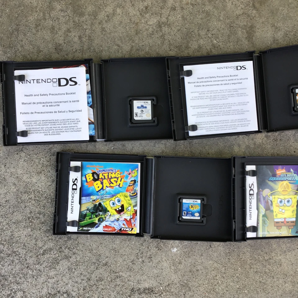 Lote de Bob Esponja Pantalones Cuadrados Atlantis Robotic Bash Phineas Nintendo DS COMPLETO Foto 2 de 4