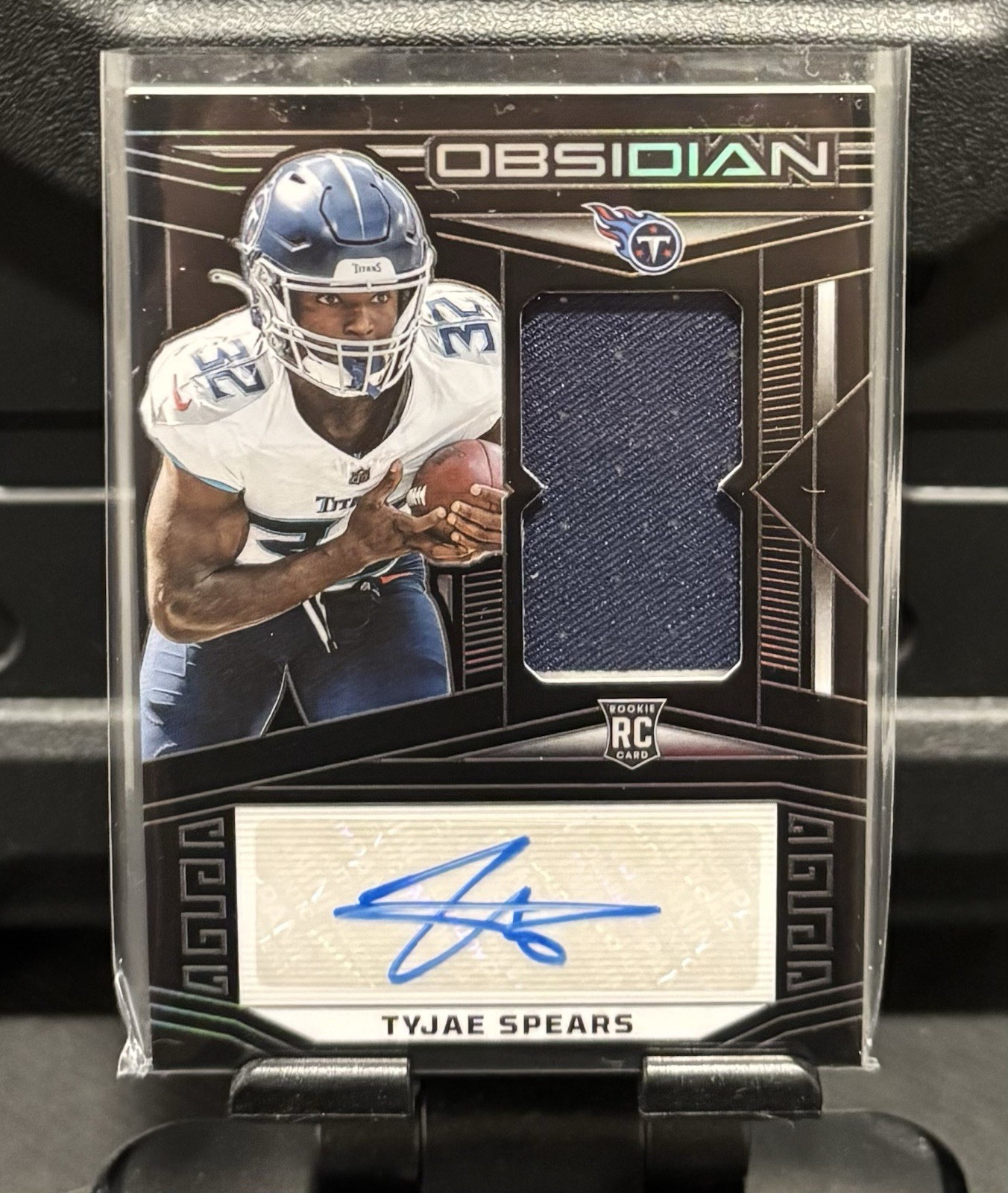 Tyjae Spears 2023 Panini Obsidian Rookie Patch Auto /199 #201 Titans