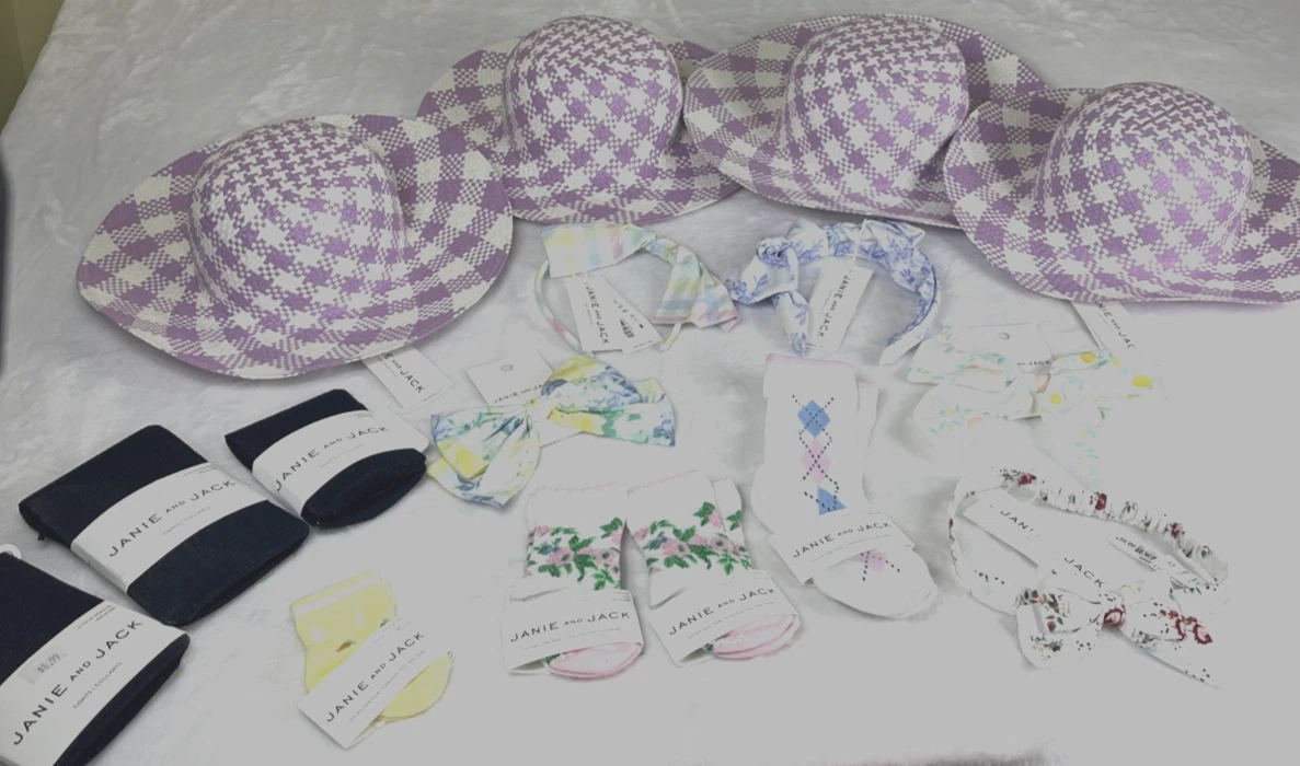 Lot Janie and Jack Infant Toddler Hats Tights Headband Socks Size 0-24M NEW
Opens in a new window or
