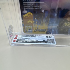 LEGO DC Vixen Minifigure Blister 2017 San Diego Comic Con SDCC Graded CAS 85+