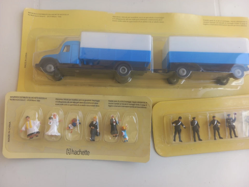 Lotto 6 auto Hachette camion e personaggi R4 Herpa 1/87 H0 - Immagine 2 di 3