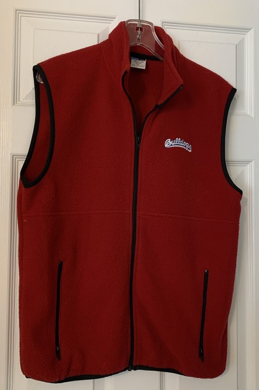 Bulldogs Fleece Vest Red size M Port and Co Full Zipper Down W/Zip Pockets