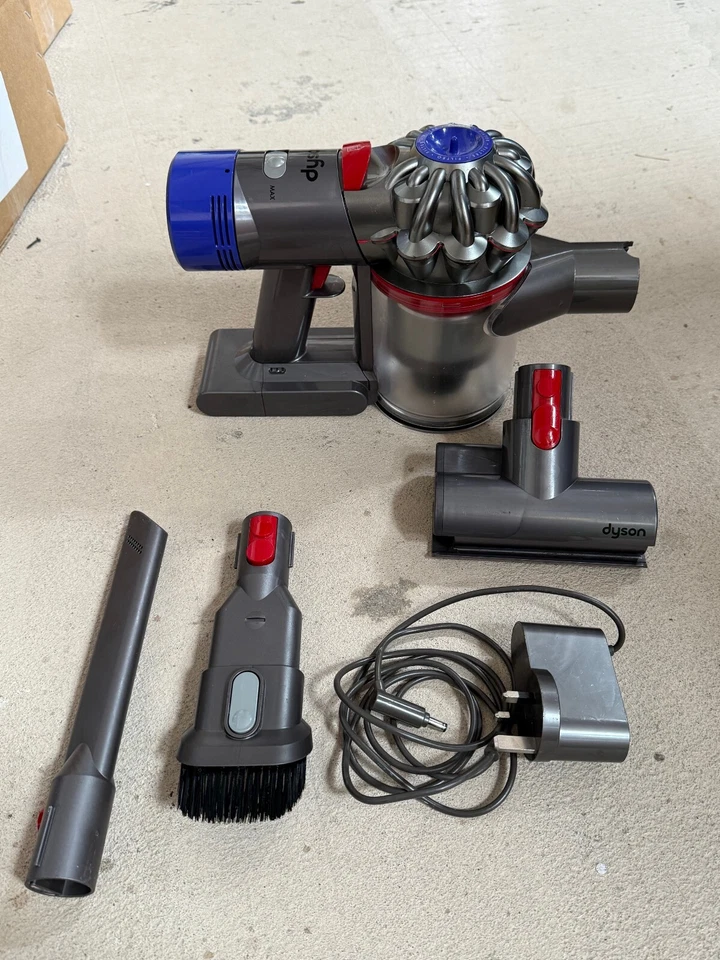 V8 Dyson Trigger Handheld Vacuum Cleaner Pet Car Vacuum Cleaner - Image 4 of 4