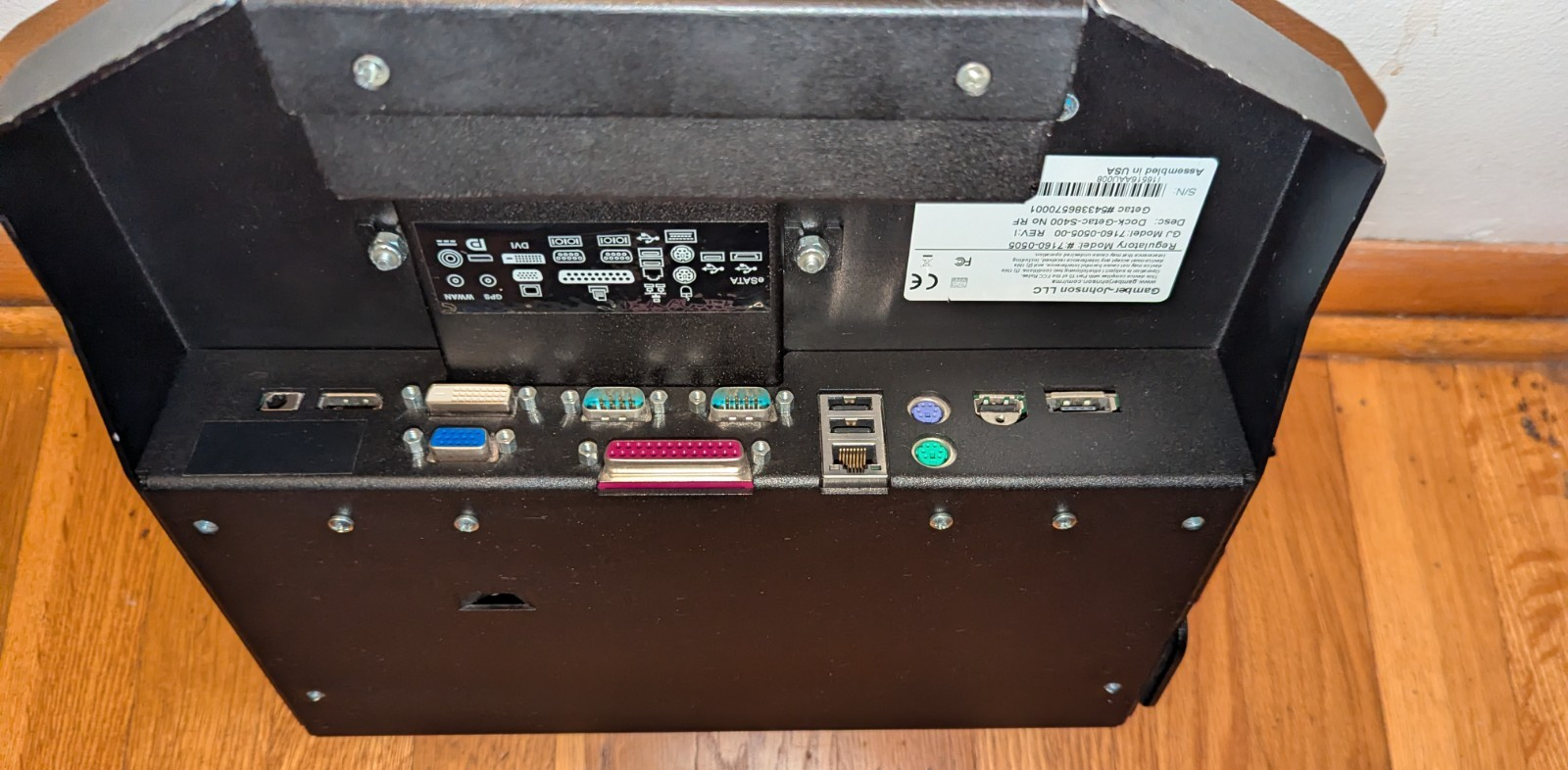 Picture 4 of 24