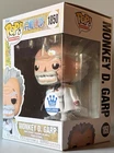 Funko Pop! One Piece Monkey D. Garp #1850 w/Soft Protector