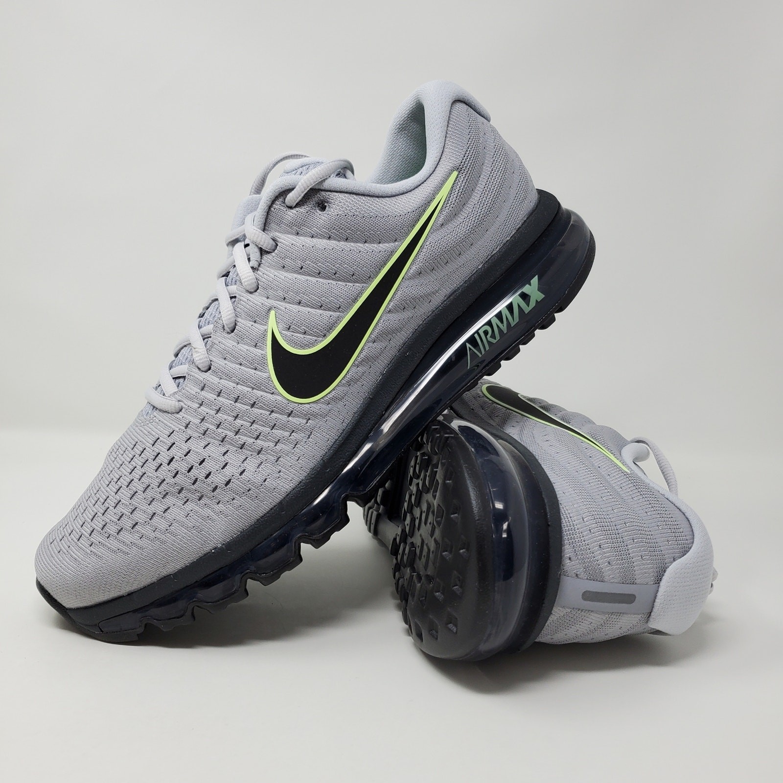 Nike Air Max 2017 Wolf Grey Black Platinum Sneakers 849559-012 Men's Size 11.5