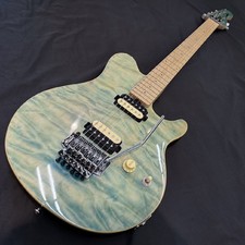 Chitarra elettrica Sterling by Music Man X40 TBL blu traslucido made in Indonesia