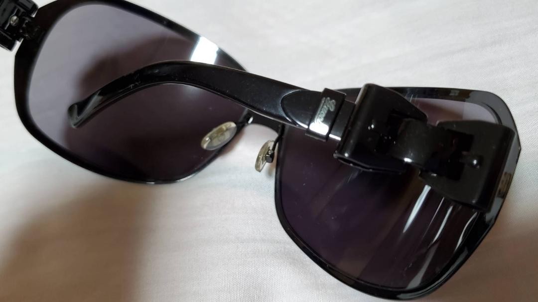 美品 GUCCI sunglasses unisex Black ribbon Gucci GG1634S 006 with Detachable Strap Sunglasses - US