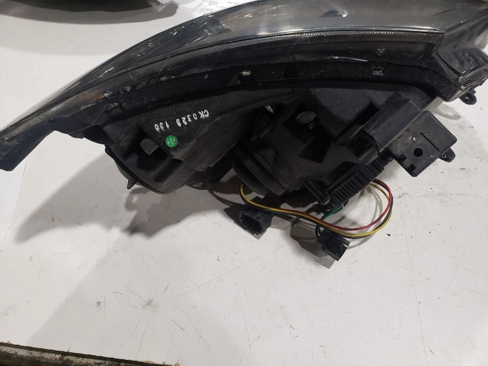 Неоригинальная светодиодная фара в сборе - 2004 Infiniti G35 купе ручная - 03-04 OEM - Изображение 4 из 4