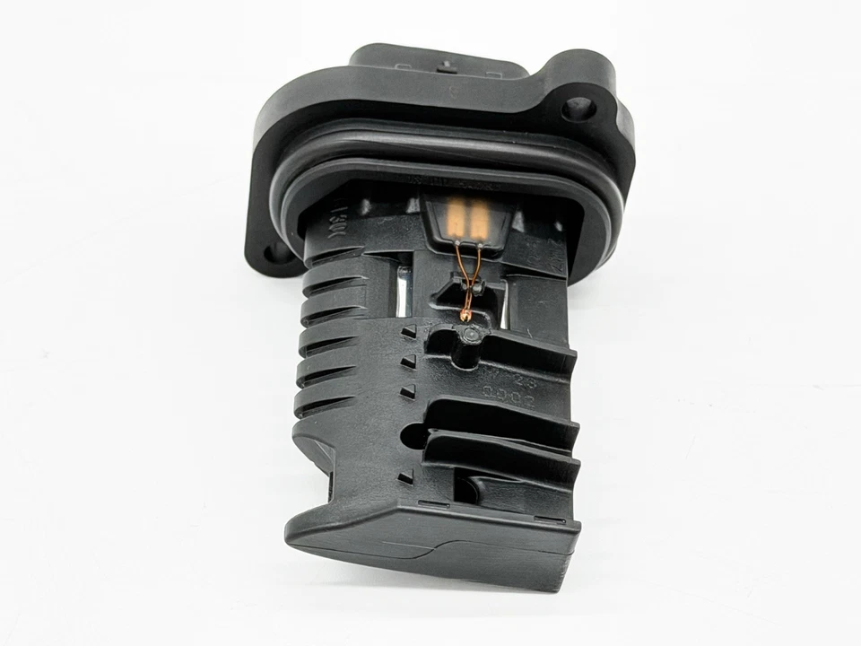 Sensor de masa de aire Bosch OEM 0280218266 13627602038 compatible con BMW F80 F82 M3 M4 Foto 4 de 4