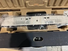 HP Poly Studio R30 USB Videobar w fiberoptic USB cable