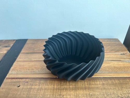 3D Printed Vase Bowl - Swirl Bowl - Ornamental Bowl - Decorative Bowl - Bowl - Picture 8 of 8