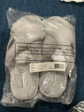 Tahari - Faux Fur Lexi Gray Crisscross Slippers, Size 9M - NEW MSRP 48