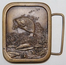 VINTAGE 1976 BASS FISHING BRASS BELT BUCKLE BY INDIANA METAL CRAFT