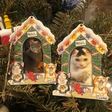Cat House Wooden Mini Picture Frame Ornament