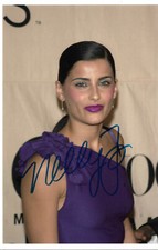 Nelly Furtado autograph signed 18x27 cm picture