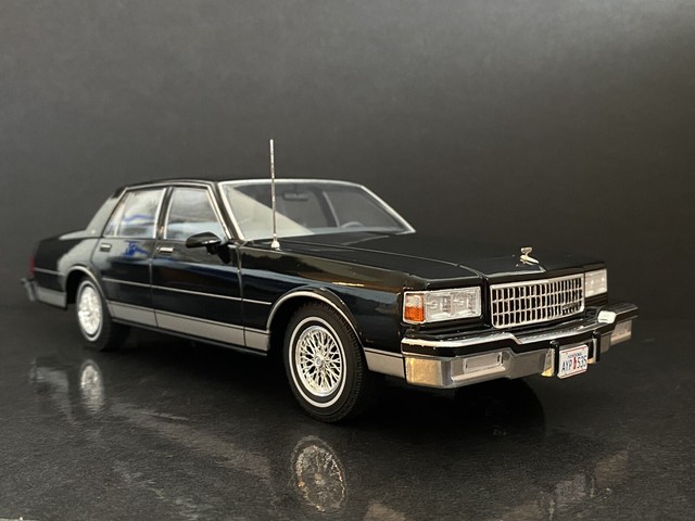 chevrolet caprice sedan 1985 1 18 18040 mcg for sale online ebay 1985 chevrolet caprice classic black mcg 1 18 htf 1 of 200 made