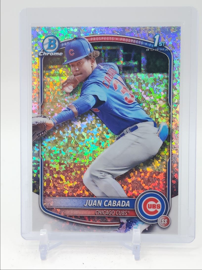 JUAN CABADA 2025 BOWMAN CHROME 1ST MINI-DIAMOND REFRACTOR CUBS Q1033
