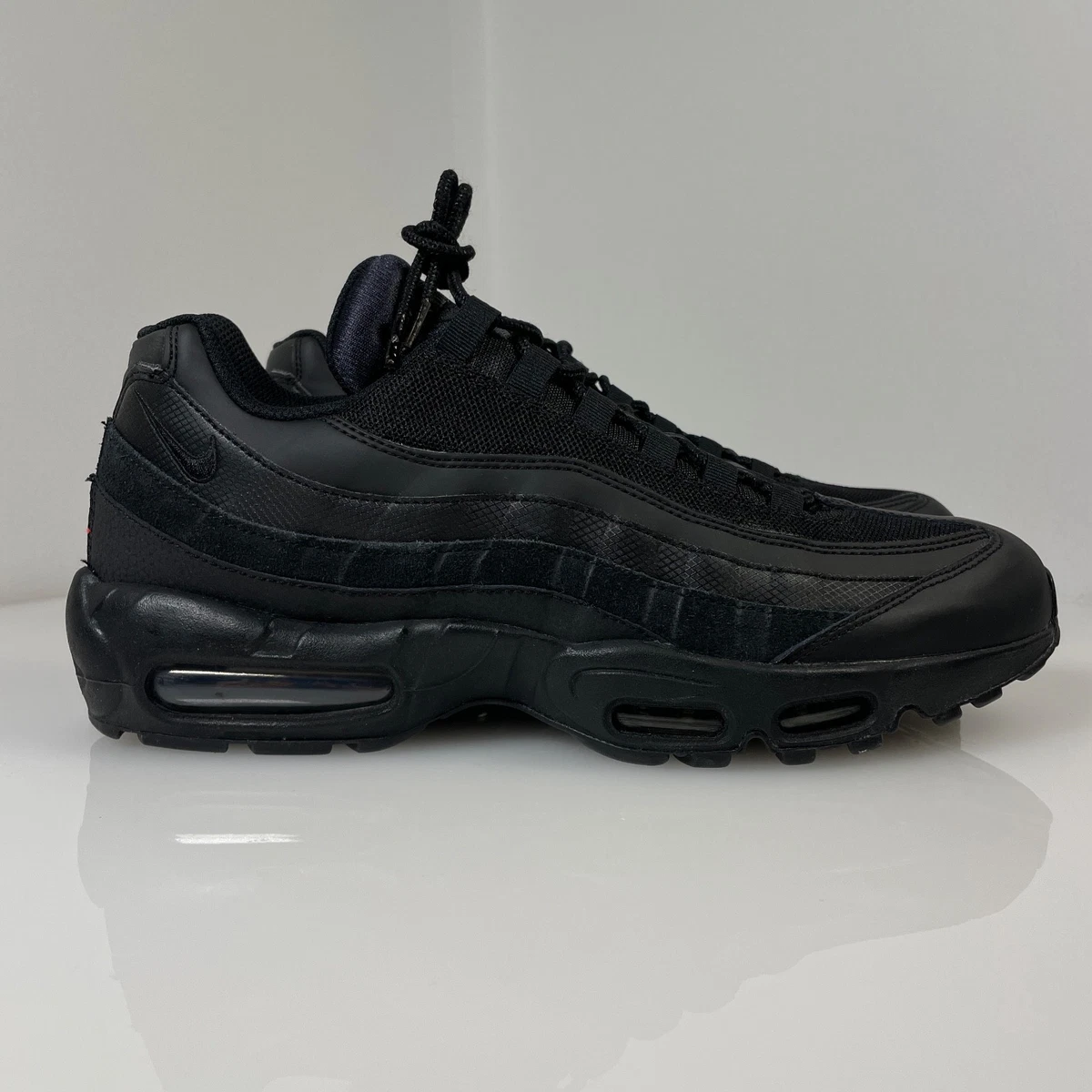 Nike Air Max 95 Essential Triple Black for Sale - Authenticity