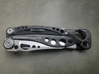 Leatherman Skeletool CX Carbon Fiber